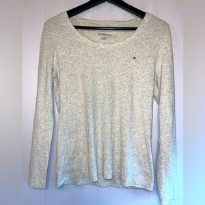 Tommy Hilfiger women sweater cream pull over